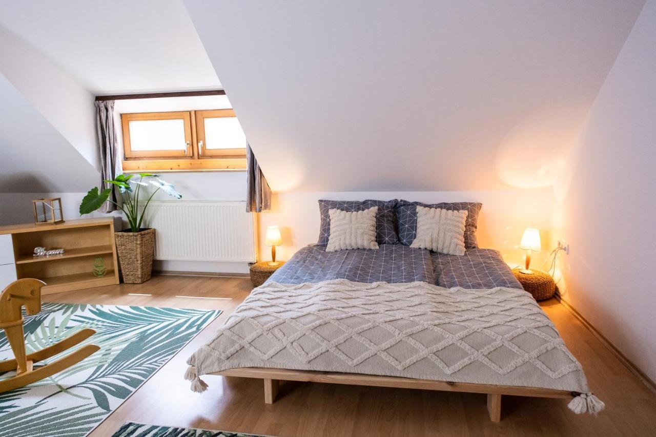 Sziklai Apartman 维斯普雷姆 外观 照片