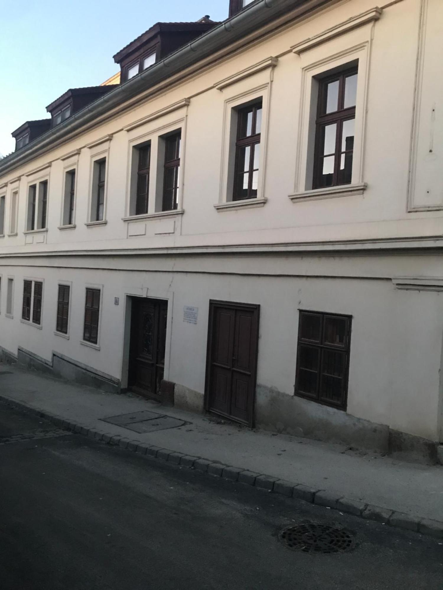 Sziklai Apartman 维斯普雷姆 外观 照片